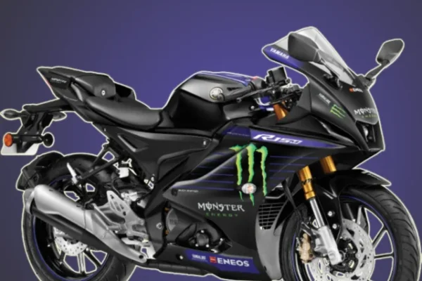 YZF-R15 MT-15 ZR 125 Fi launch