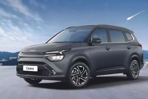 kia-carens-x-line-launched
