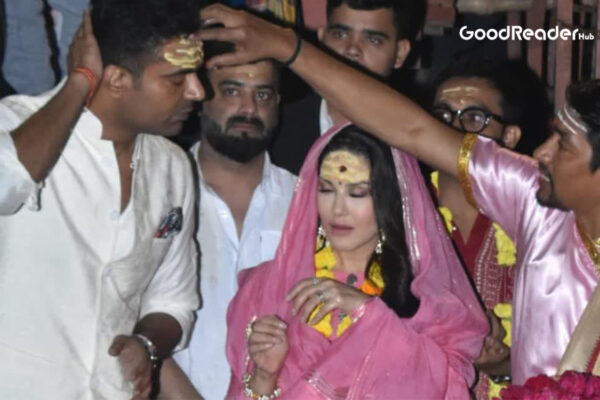 Sunny Leone ने पकड़ी धर्म की राह ! करना चाहती है धार्मिक फिल्में Sunny Leone