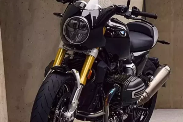 BMW R12 nineT roadster